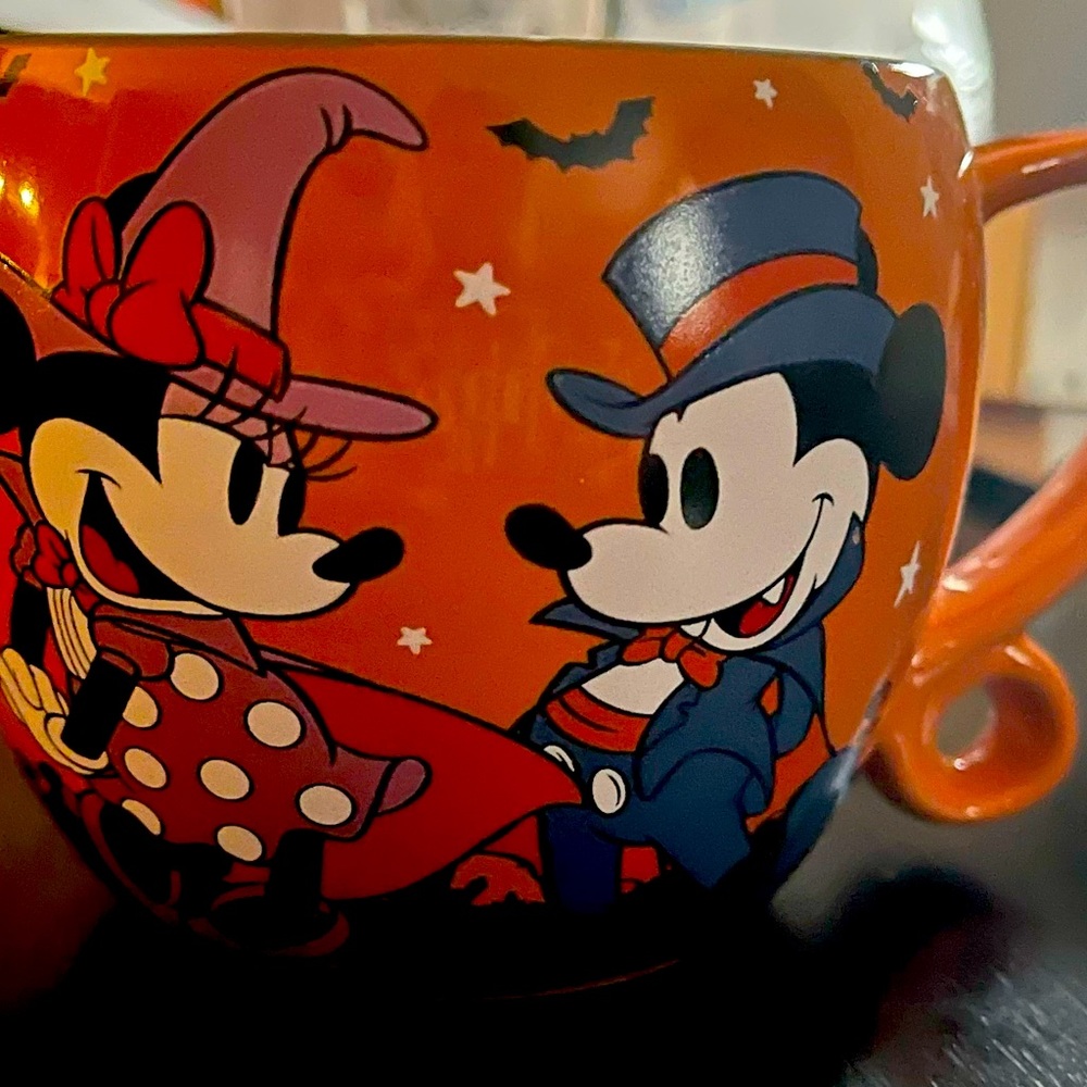Disney Mickey and Minnie Happy Halloween Mug